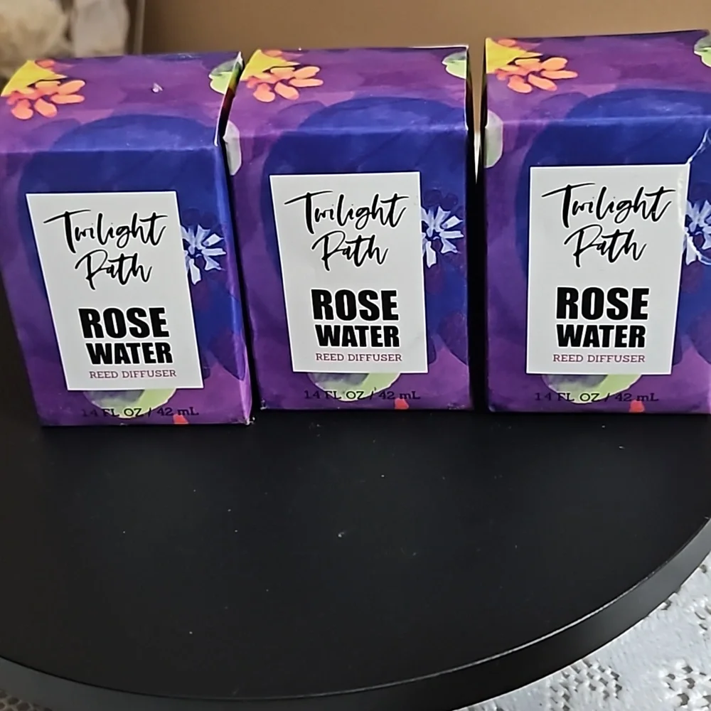 Rose Water - Reed Diffuser 14 oz and Massage Oil 1 oz